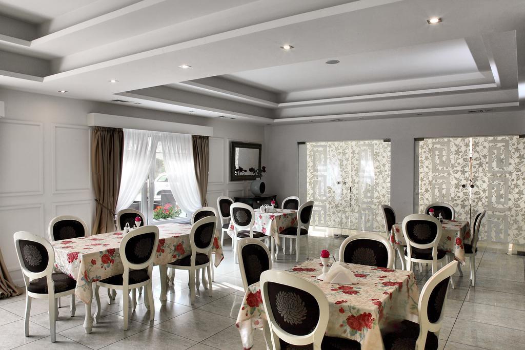 Wodnik Bed & Breakfast Krosno Bagian luar foto