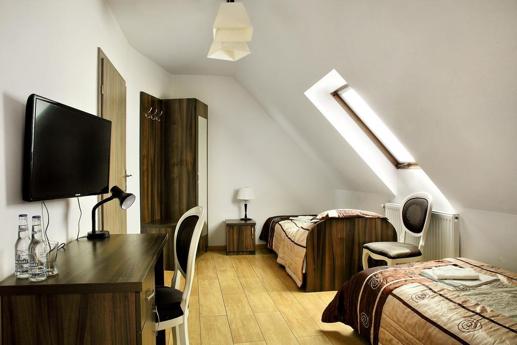 Wodnik Bed & Breakfast Krosno Ruang foto